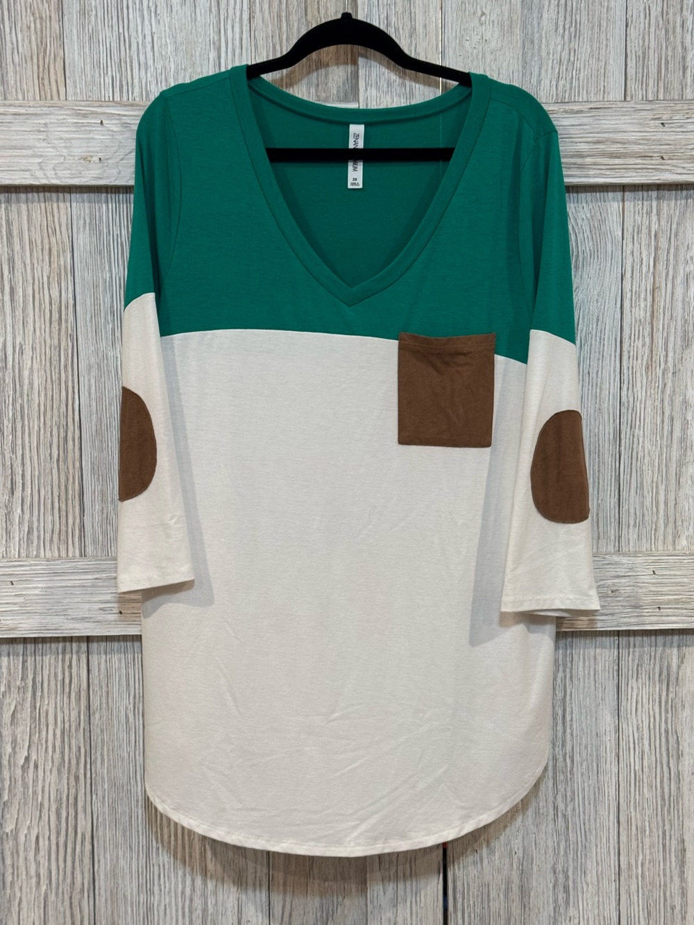 Zenana Premium Green White with Brown Patches V-Neck Tunic Sz 2X